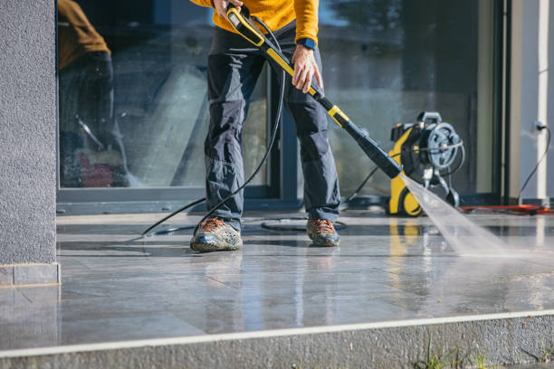 Best Concrete Pressure Washing  in Lorado Springs, CO